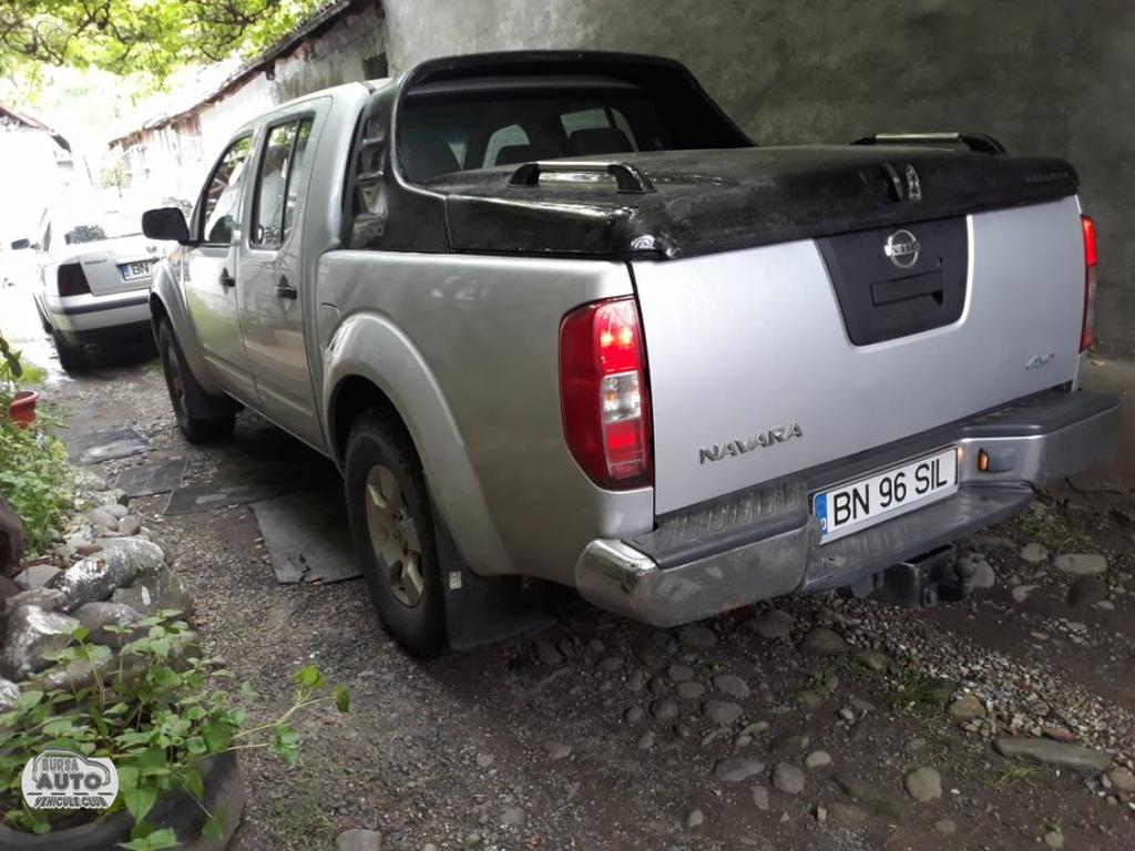 NISSAN NAVARA