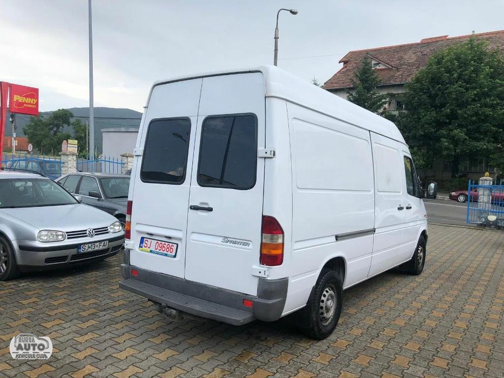 MERCEDES-BENZ SPRINTER