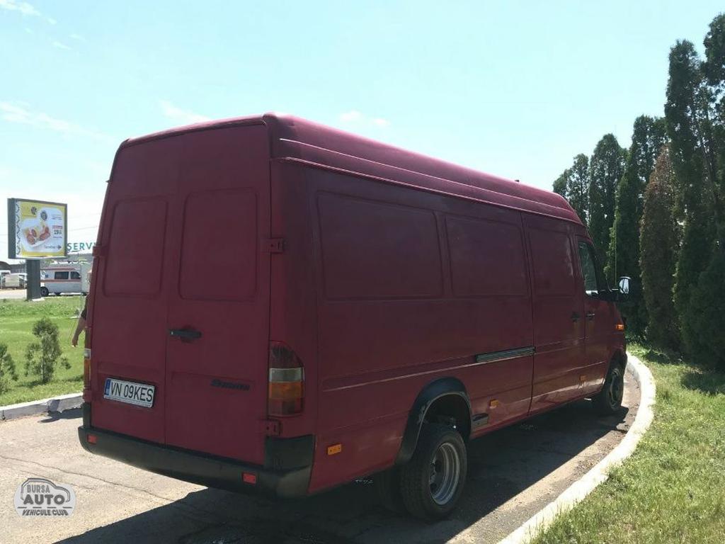 MERCEDES-BENZ SPRINTER