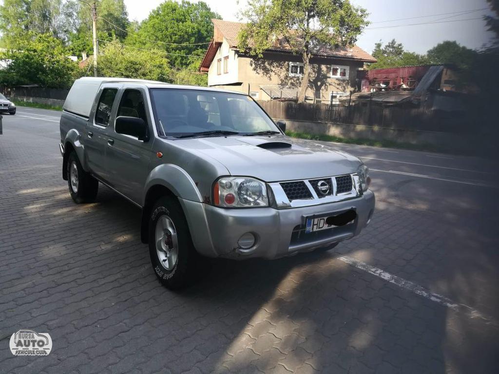 NISSAN NAVARA