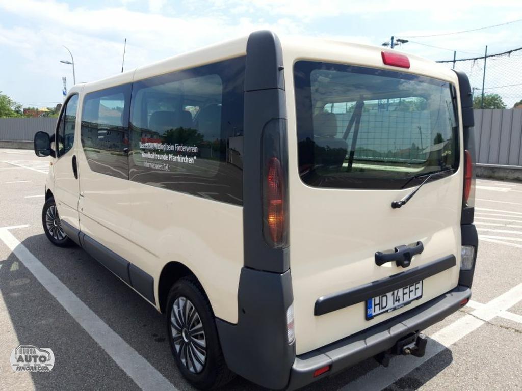 OPEL VIVARO