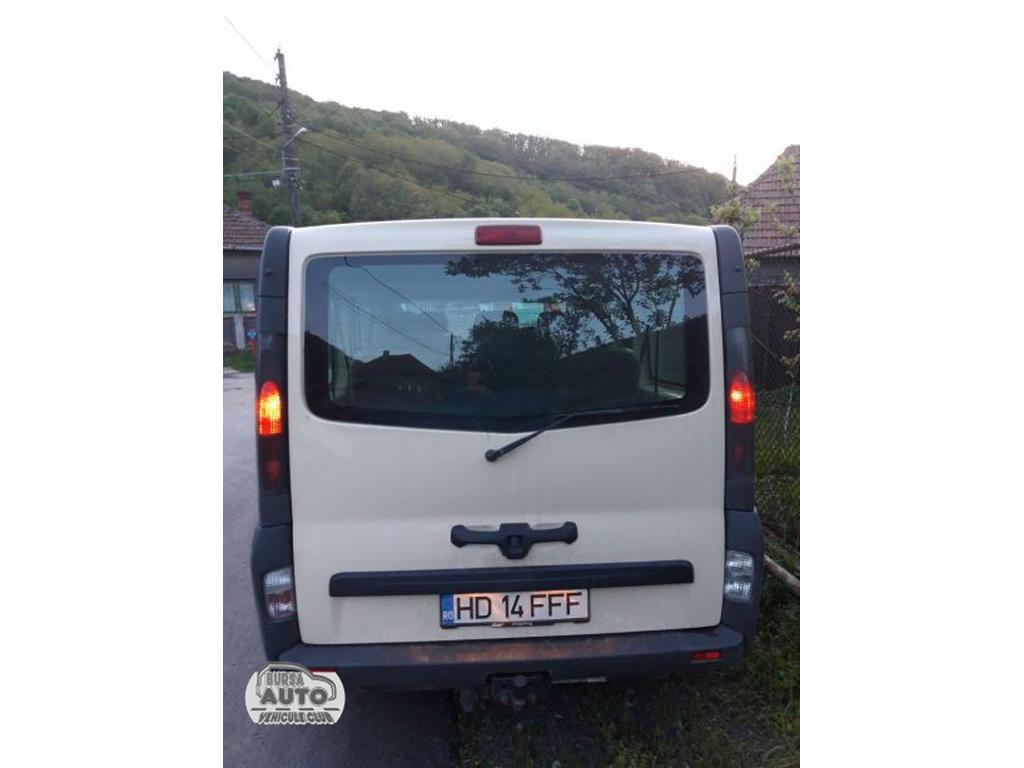 OPEL VIVARO