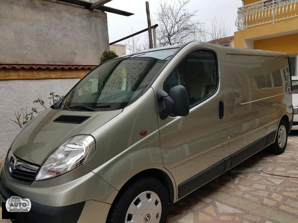 OPEL VIVARO