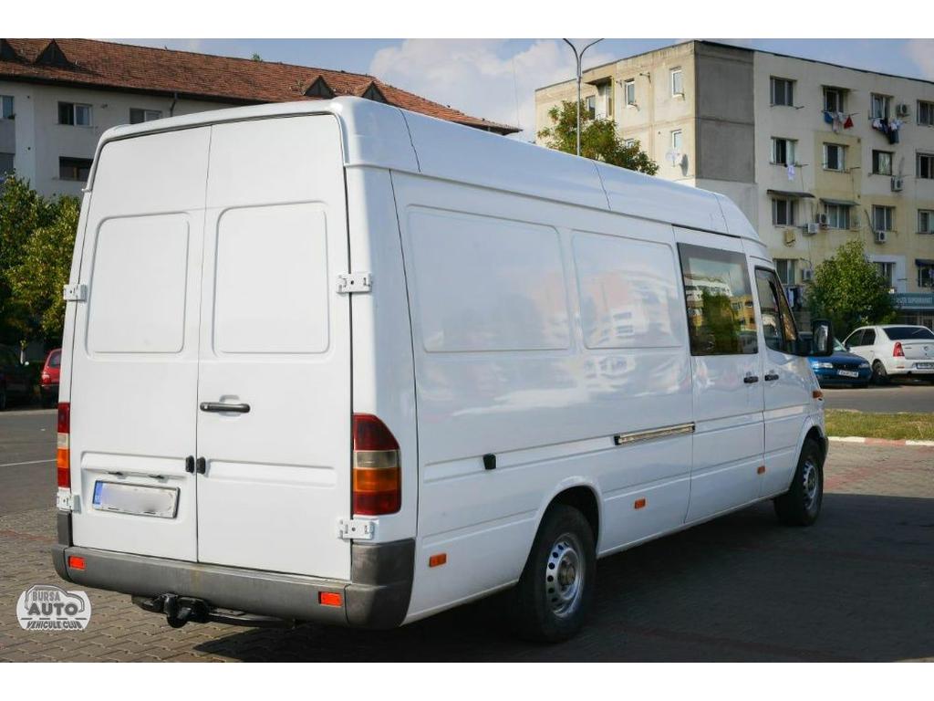 MERCEDES-BENZ SPRINTER