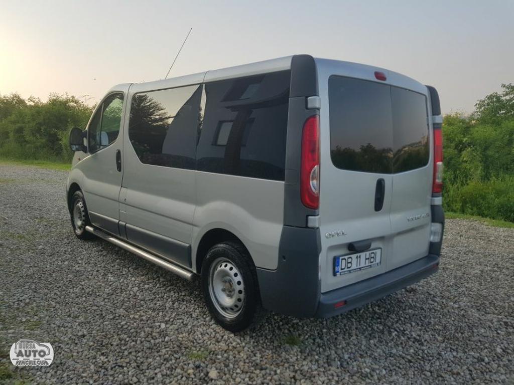 OPEL VIVARO