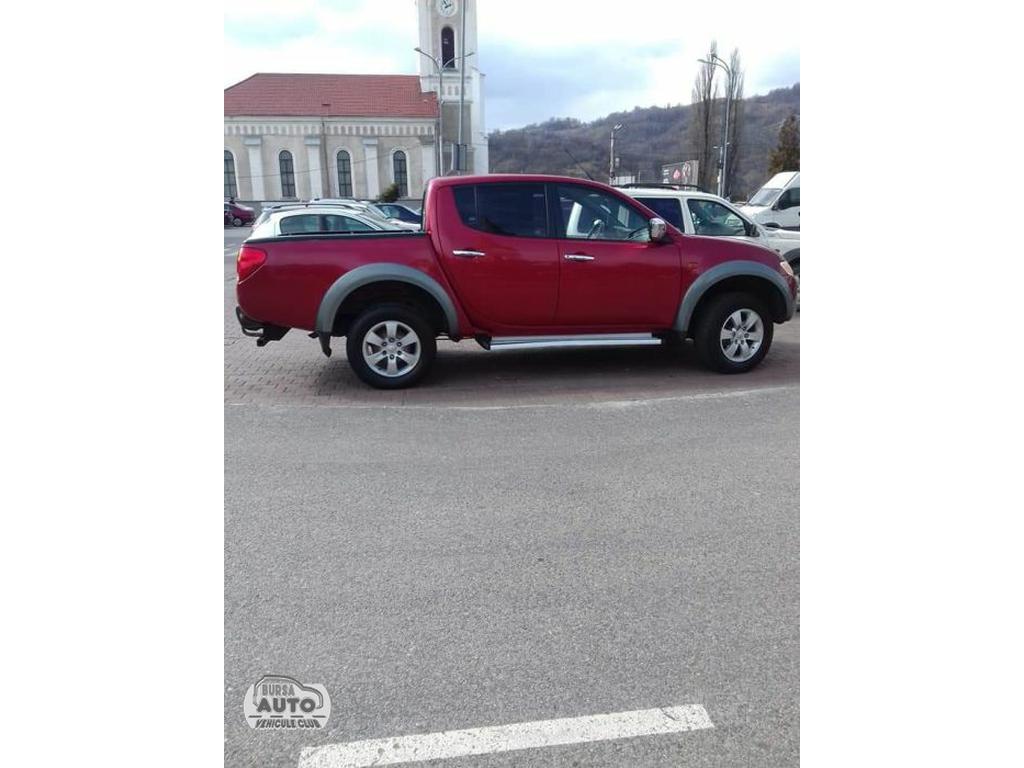 MITSUBISHI L 200