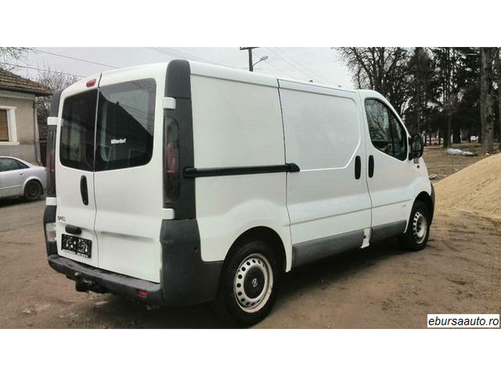 OPEL VIVARO CDTI