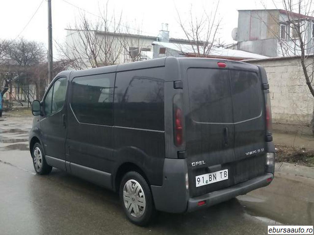 OPEL VIVARO