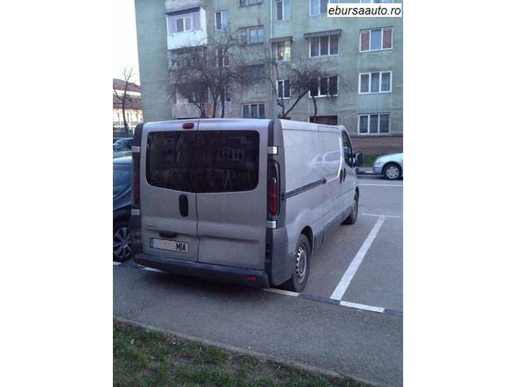 OPEL VIVARO