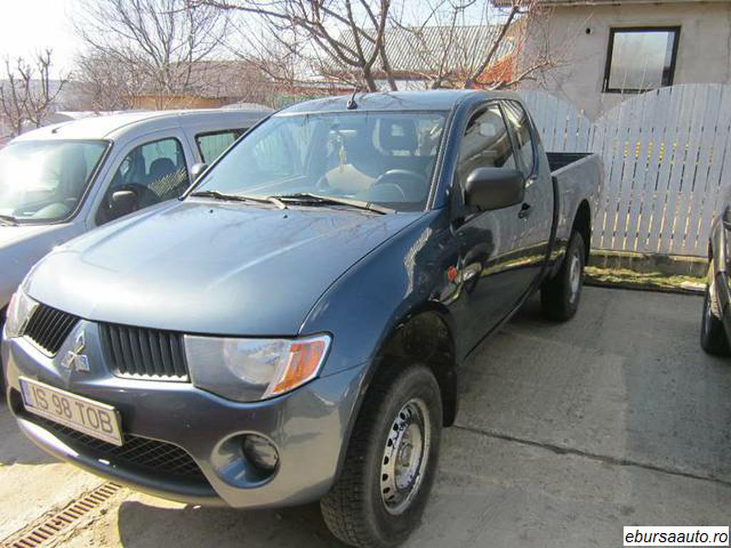 MITSUBISHI L 200