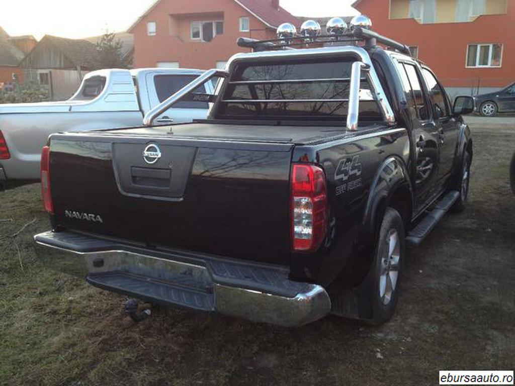 NISSAN NAVARA