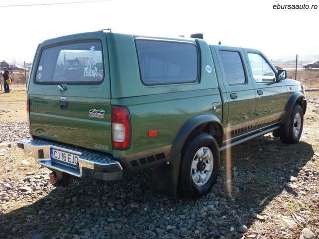 NISSAN NAVARA