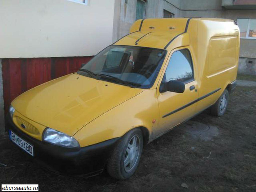 FORD COURIER