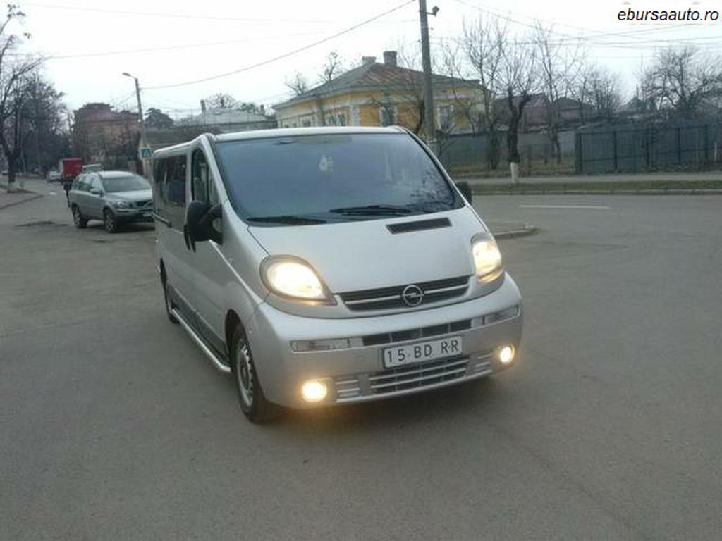 OPEL VIVARO