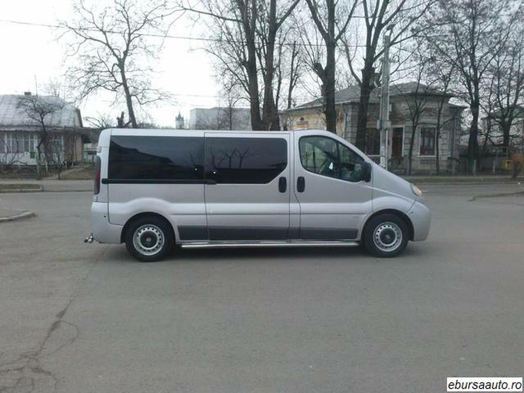 OPEL VIVARO