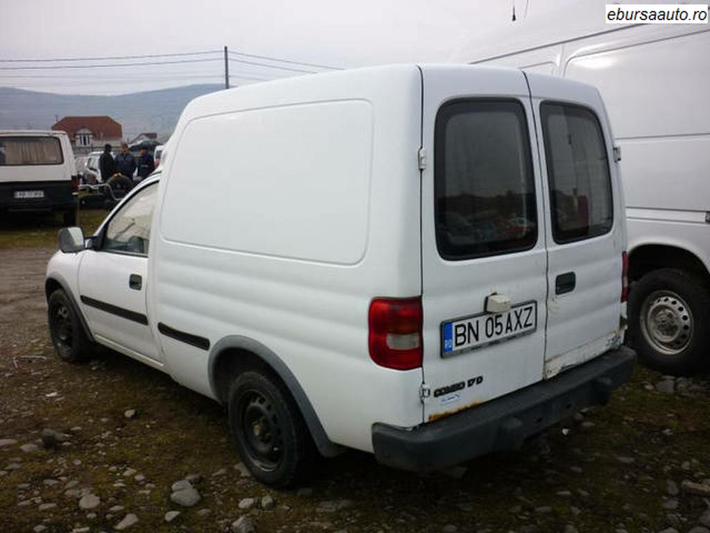 OPEL COMBO