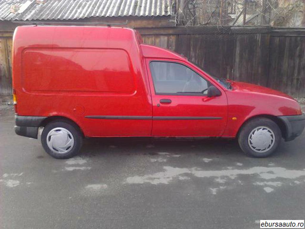 FORD COURIER