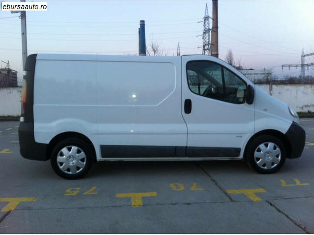 OPEL VIVARO