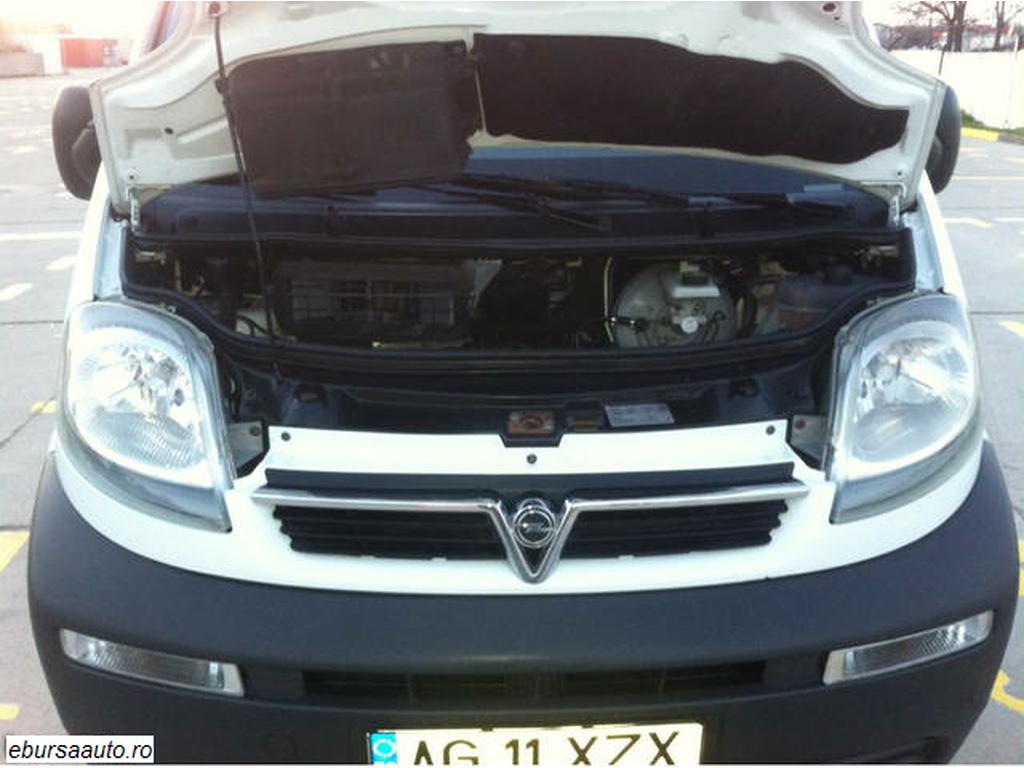 OPEL VIVARO