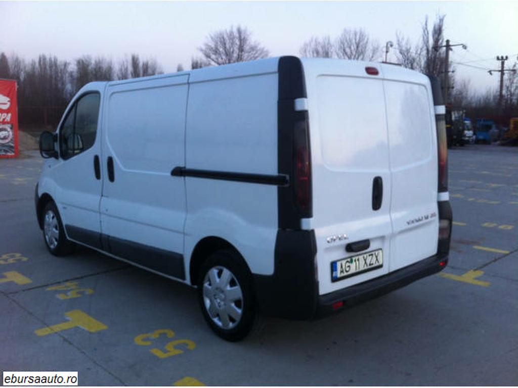 OPEL VIVARO