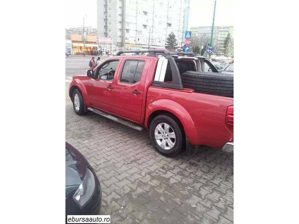 NISSAN NAVARA